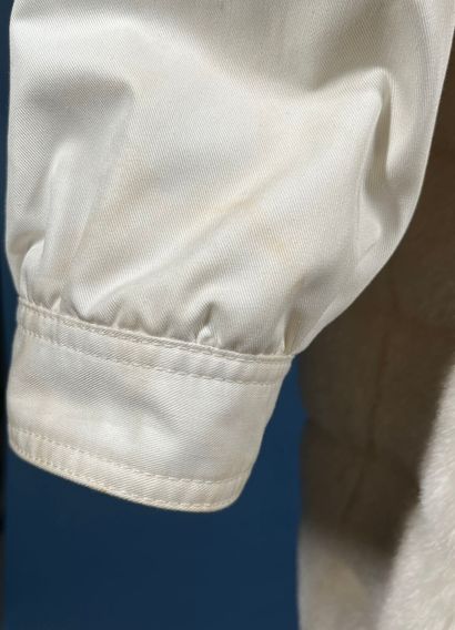 COURRÈGES Paris
Manteau en gabardine de coton...