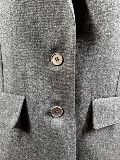 CHRISTIAN DIOR Boutique
Tailleur en drap...