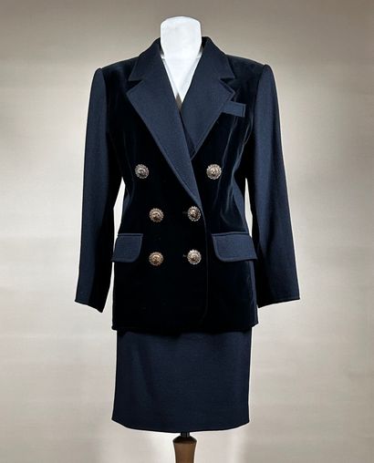CHRISTIAN LACROIX, Printemps 1994
Tailleur...