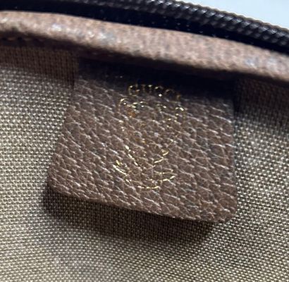 CHRISTIAN DIOR Vintage
Petite trousse en...