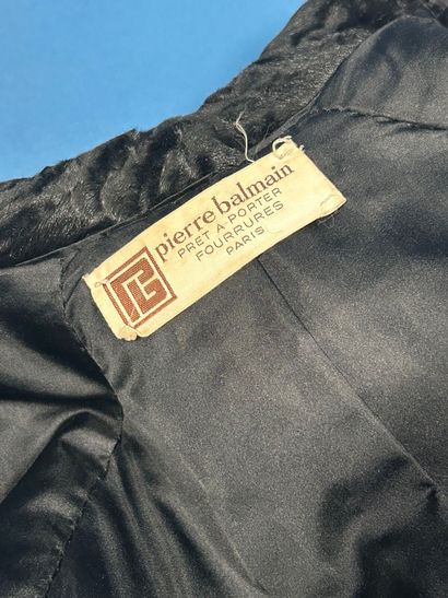 PIERRE BALMAIN Ready-to-wear
Black astrakan...