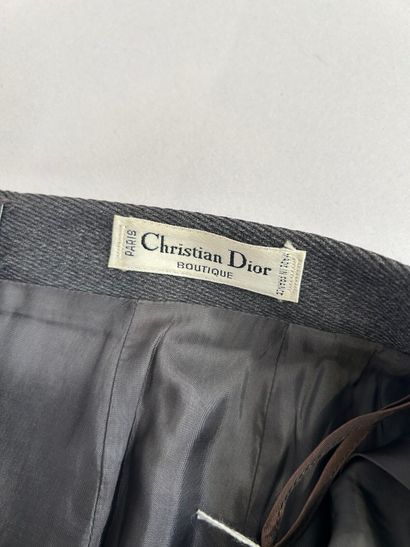 Christian DIOR Boutique 
Deux jupes de tailleurs...