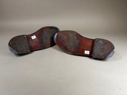 J. M. WESTON 
Lot de deux paires de chaussures...