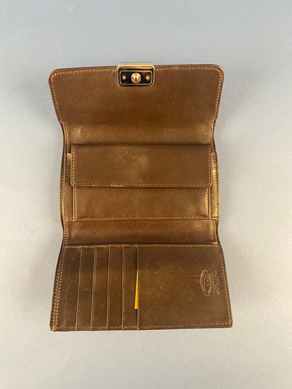 TODD'S 
Portefeuille en cuir marron surpiqué,...