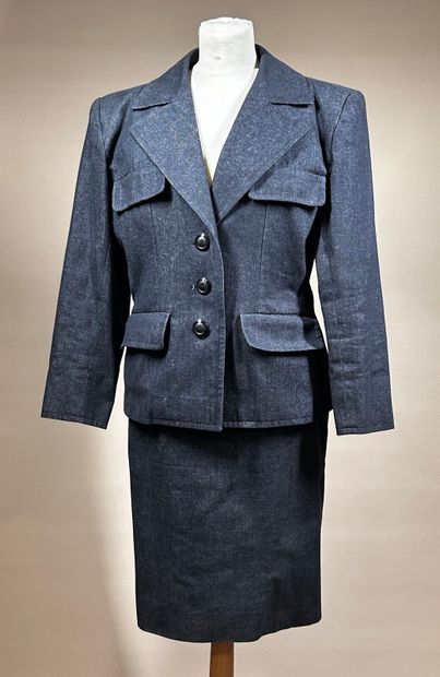 SAINT LAURENT RIVE GAUCHE, Été 1987
Tailleur...