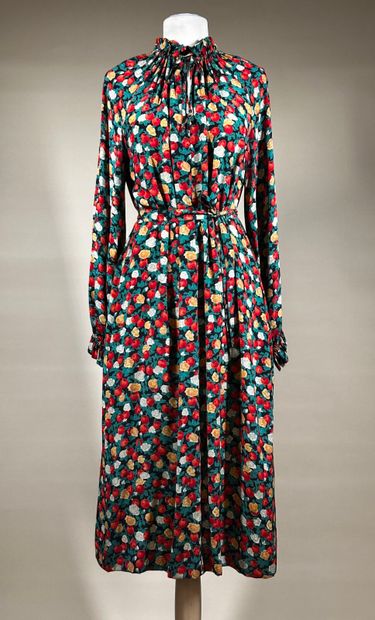 HANAE MORI 
Réunion de deux robes longues...