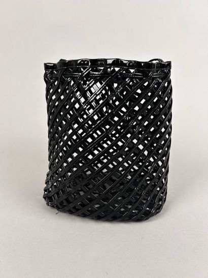 ALAIA Paris 
Small purse bag in openwork...