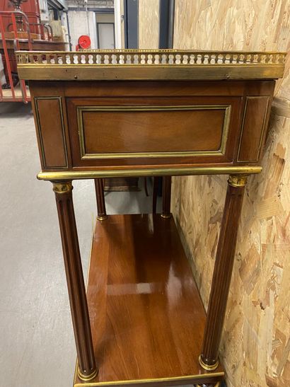 Mahogany and copper-moulded mahogany veneer...