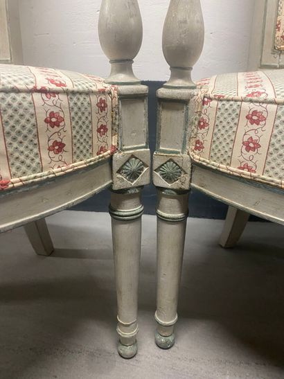 Pair of cabriolet armchairs in molded, carved,...