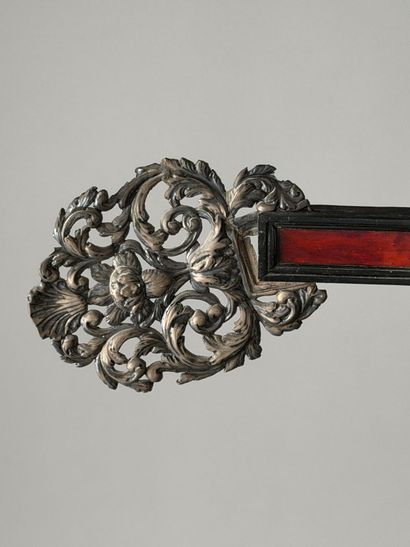 19th century French school
Altar cross
Gilded...