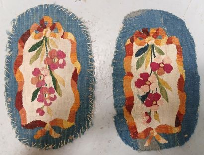 AUBUSSON, 18th century
Reunion of four tapestry...