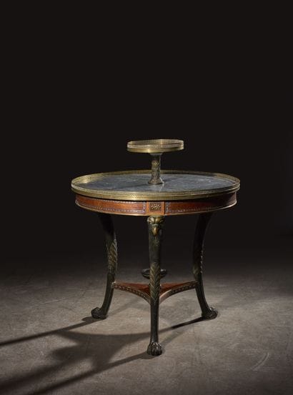 Circular tea table in mahogany, pewter inlay...