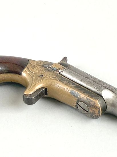 Pistolet Derringer Colt, un coup calibre...