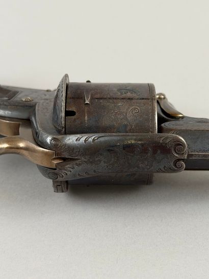 Revolver à broche de luxe, six coups, calibre...