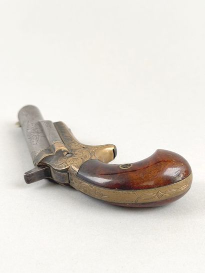 Pistolet Derringer Colt, un coup calibre...