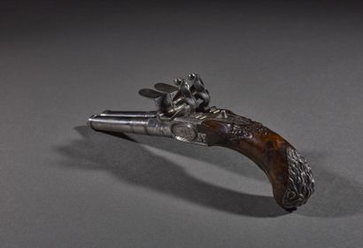 Important pistolet double à silex, aux armes...