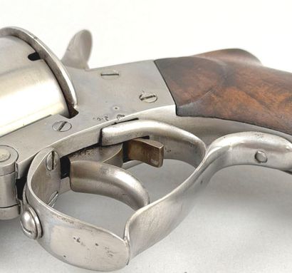 Revolver à broche système Javelle, six coups,...