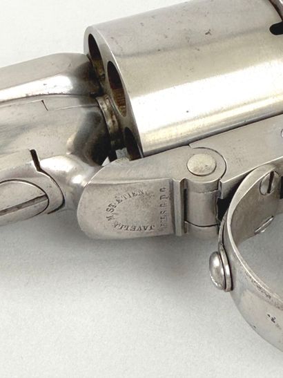 Revolver à broche système Javelle, six coups,...