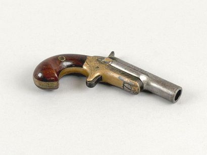 Pistolet Derringer Colt, un coup calibre...