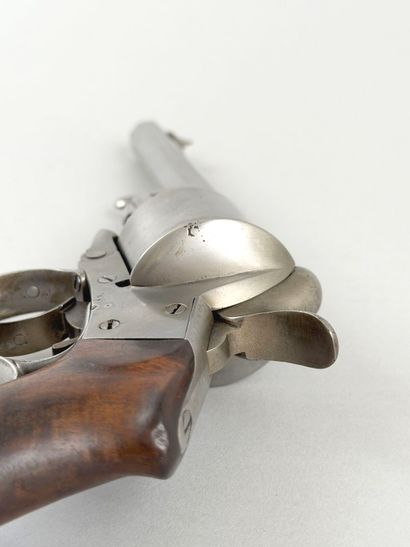 Revolver à broche système Javelle, six coups,...