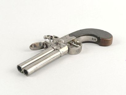 Paire de pistolets double à silex. 
Canons...