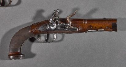 Pistolet à silex d'officier 
Canon rond,...