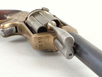Revolver Slocum, cinq coups, calibre 32 annulaire....
