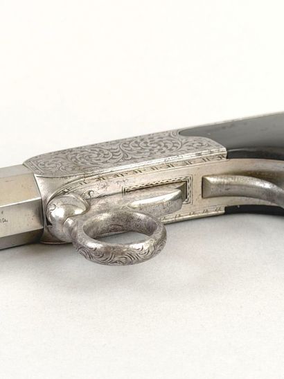 Pistolet à percussion Cusson Rossignol, un...