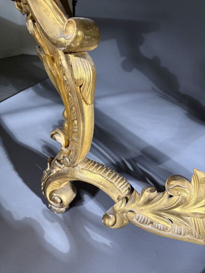 Gilded wooden console table with openwork...