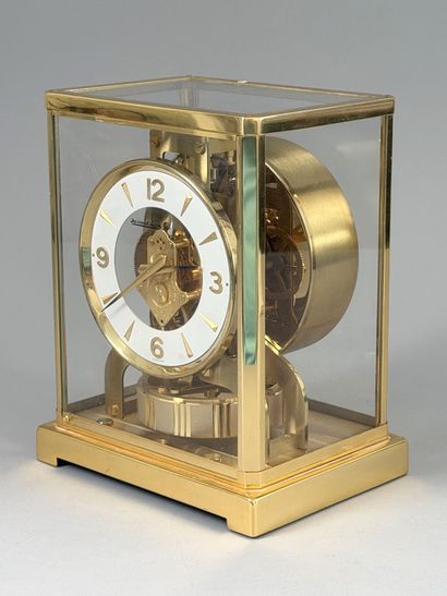 JAEGER-LECOULTRE
Modèle Atmos 
Pendule cage...
