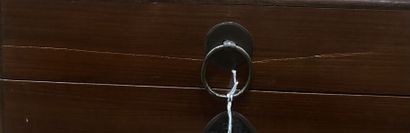 Nécessaire de toilette de voyage en acajou...