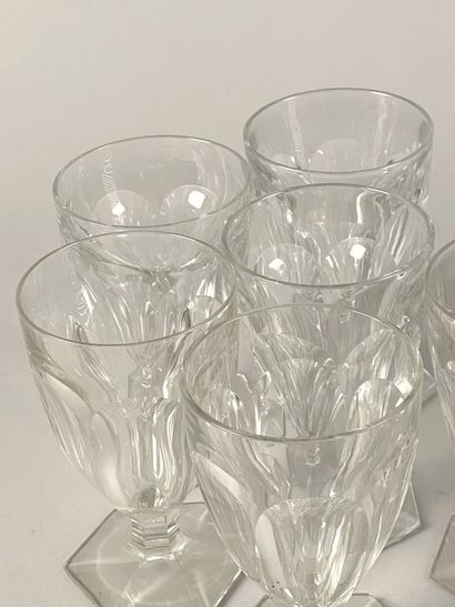 BACCARAT, Harcourt model
Extensive crystal...