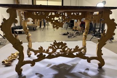 Gilded wooden console table with openwork...