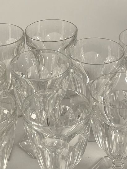 BACCARAT, Harcourt model
Extensive crystal...