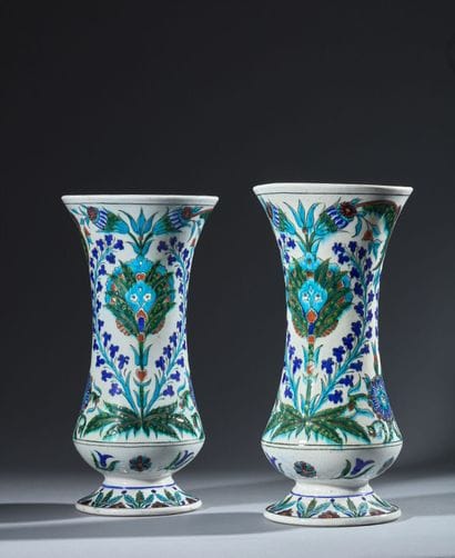 Théodore DECK (1823-1891) 
Deux vases en...
