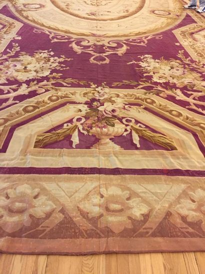 Tapis d'Aubusson, XIXe siècle, époque Napoléon...