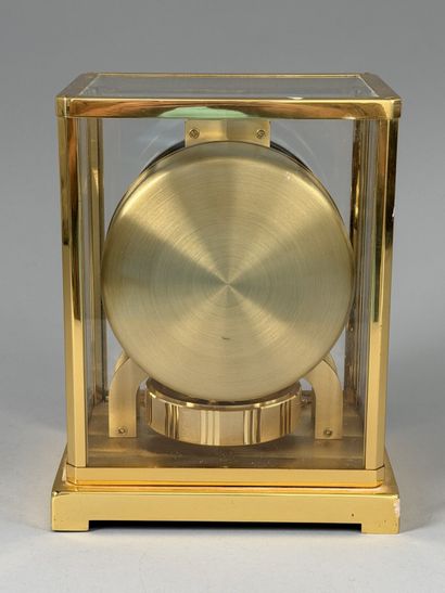 JAEGER-LECOULTRE
Modèle Atmos 
Pendule cage...