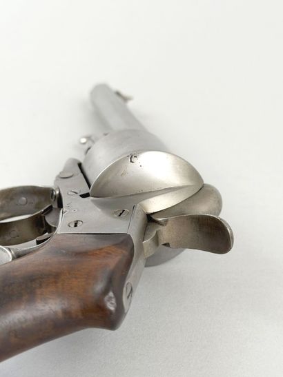 Revolver à broche système Javelle, six coups,...