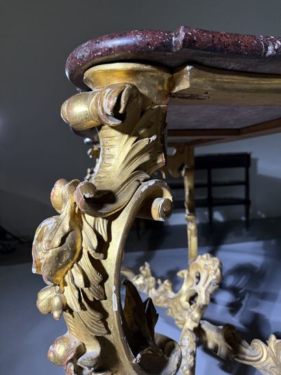Gilded wooden console table with openwork...