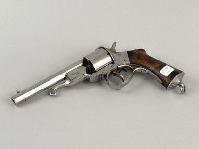 Revolver à broche système Javelle, six coups,...