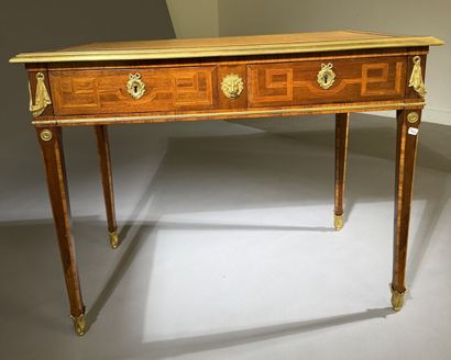 A small, flat desk made of rosewood and amaranth,...