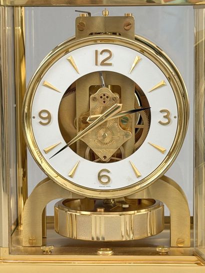 JAEGER-LECOULTRE
Modèle Atmos 
Pendule cage...