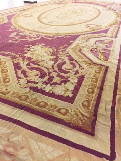 Tapis d'Aubusson, XIXe siècle, époque Napoléon...