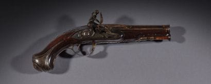 Petit pistolet d'officier à silex. Canon...