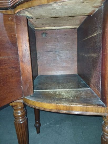 Grande table console dite 