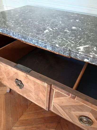 Center-recessed veneered wood chest of drawers...