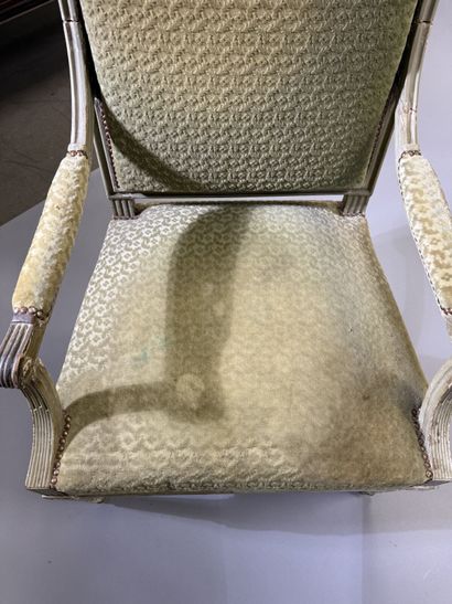 Pair of molded and painted beechwood armchairs...