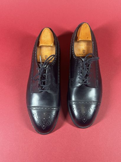 J. M. WESTON 
Paire de derby homme à lacets...
