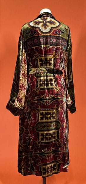 ETRO
Robe longue en velours imprimé de rayure...