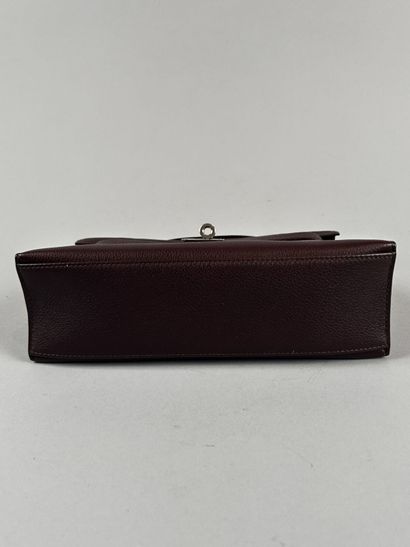 HERMÈS Paris Made in France 
Pochette Kelly...